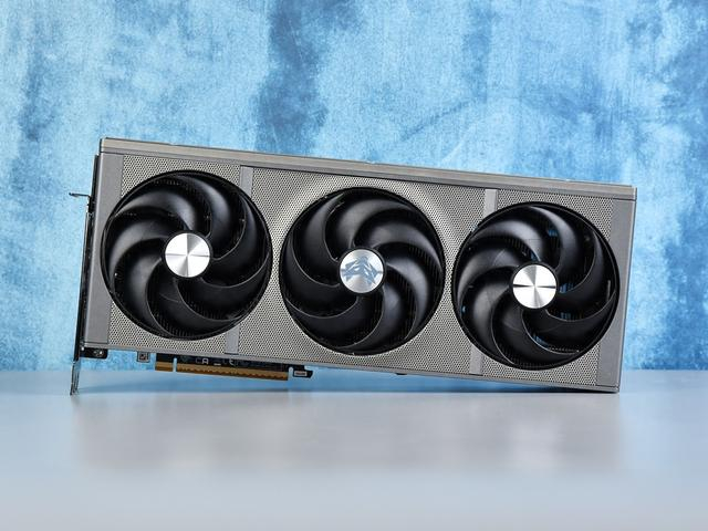 蓝宝石RX 9070 XT 16G氮动 旗舰级非公设计 4K游戏性能之选