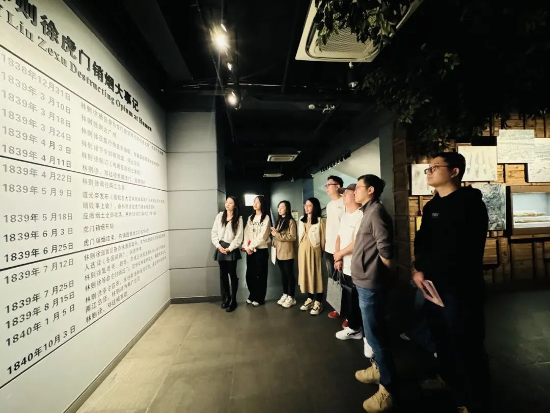 3.jpg 2025年4月2日,为深入贯彻新时代党的建设总要求,全面落实党建引领行业发展的战略部署,